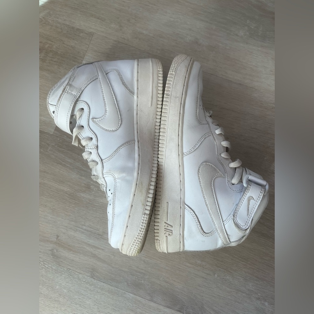 Men's White High-Top Athletic Sneakers